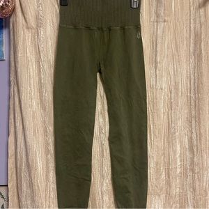 Free people movement leggings size m/l